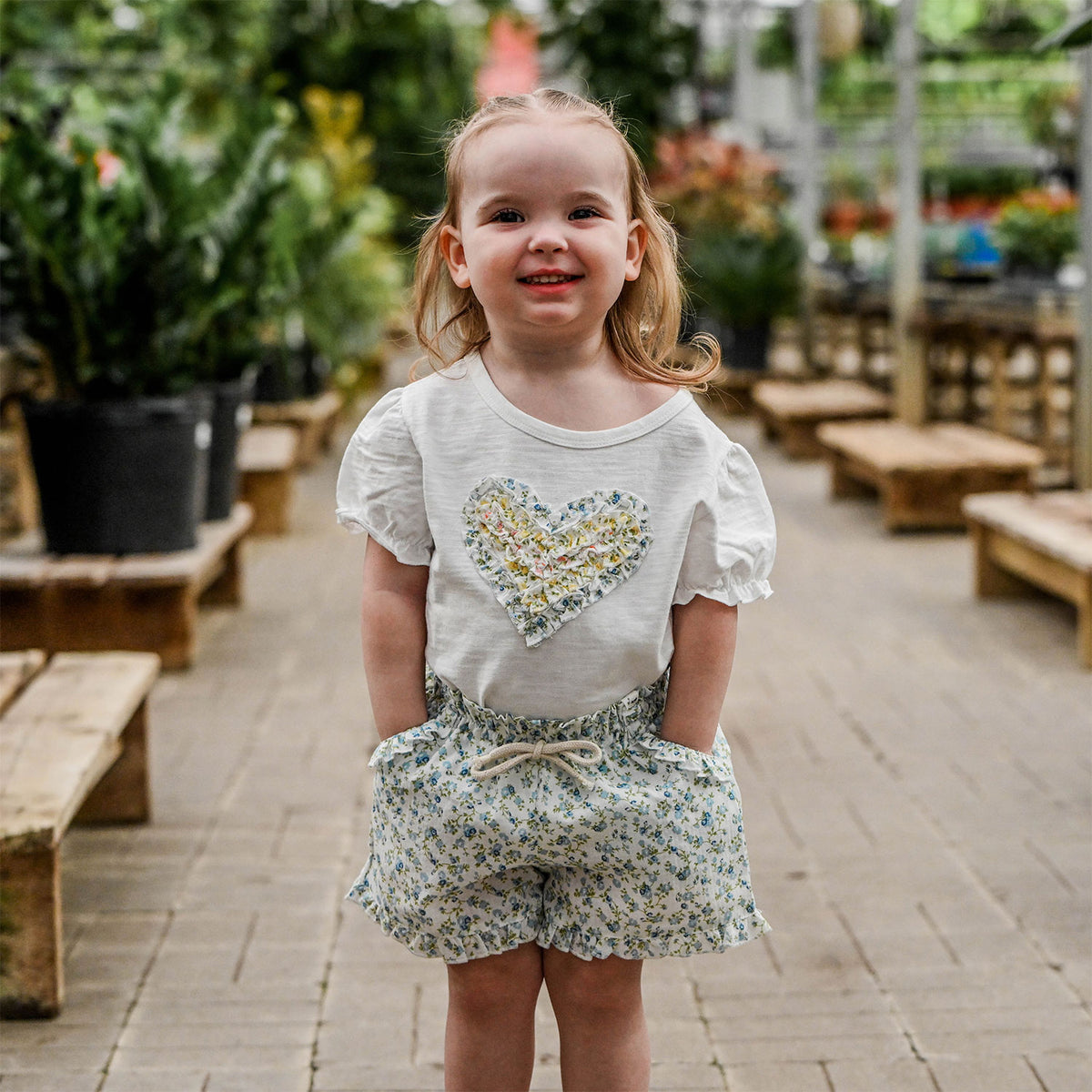 oh baby! Layla Tee - Poppy Sprig Ruffle Heart  - Oyster - with shorts