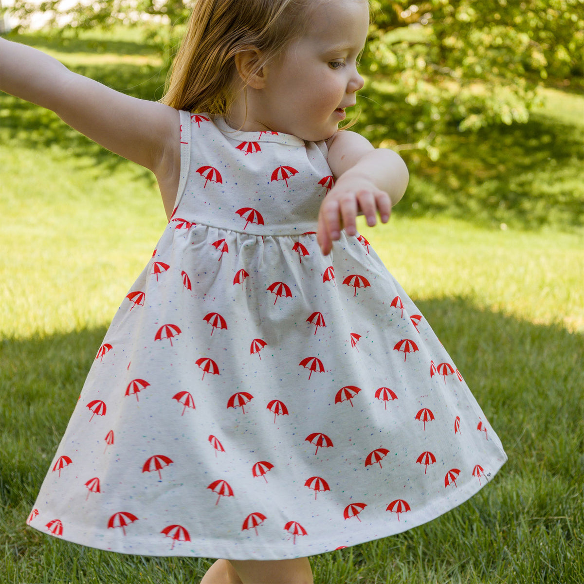 oh baby! Slub Tank Dress - Umbrella Print - Confetti Oyster - Lifestyle - Twirling
