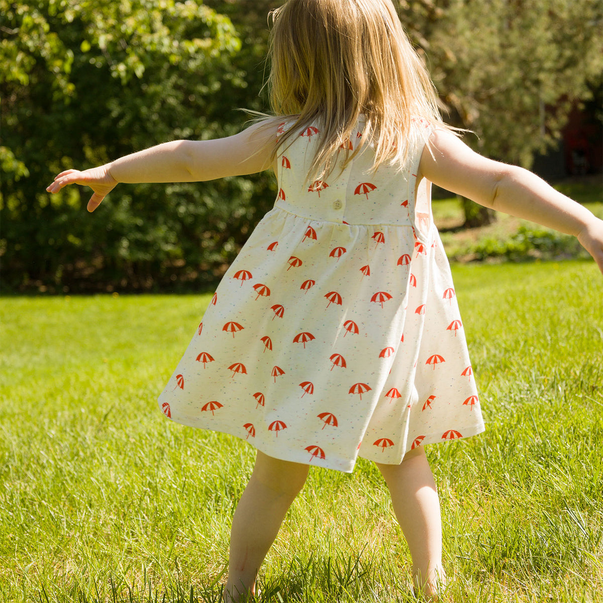 oh baby! Slub Tank Dress - Umbrella Print - Confetti Oyster - Lifestyle - Twirling