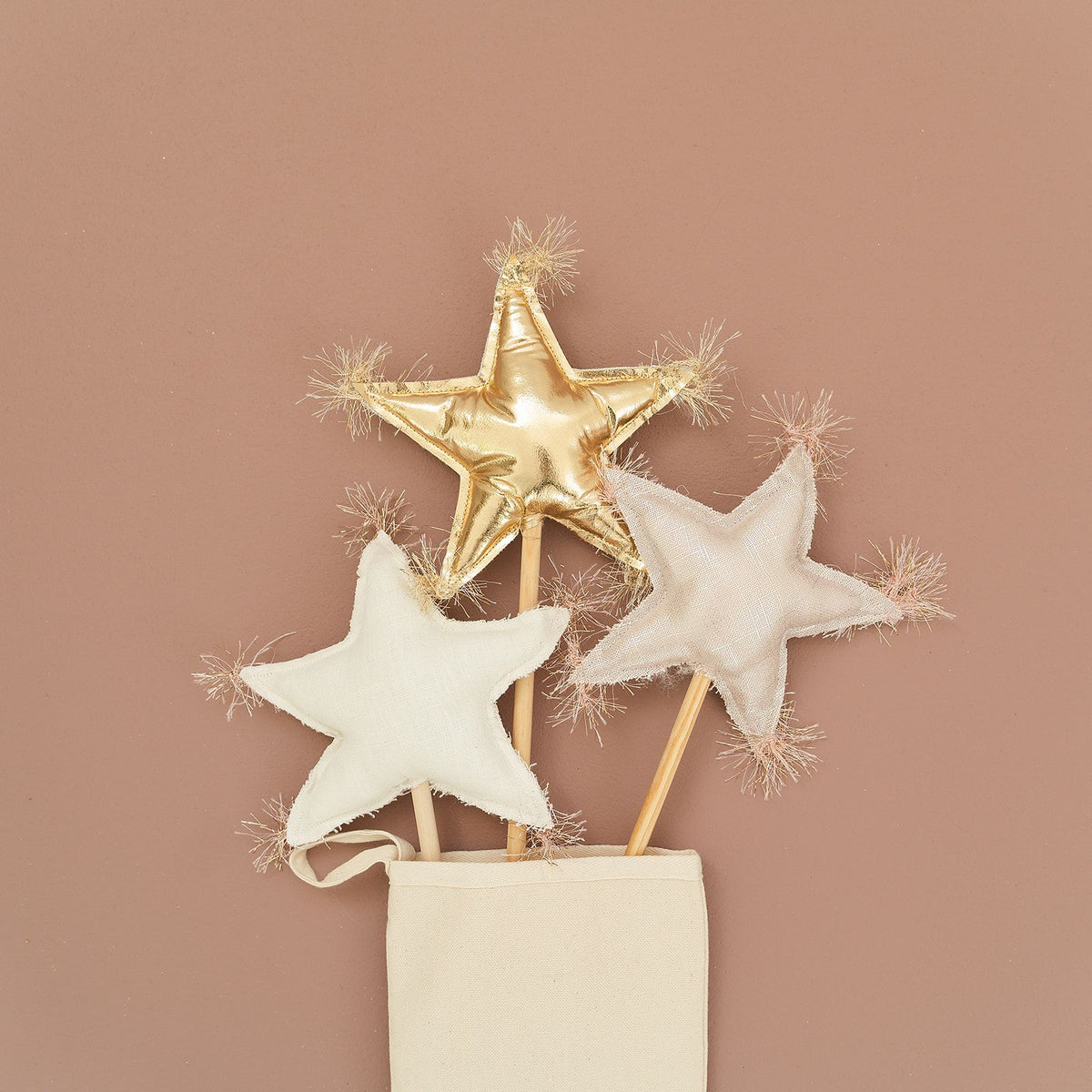 oh baby! Oyster Linen Star Wand - Blush/Gold Trim